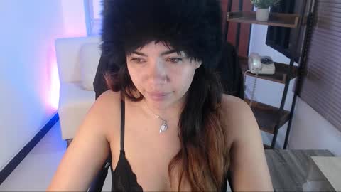 Veronica online show from September 2025 11:48:01 AM