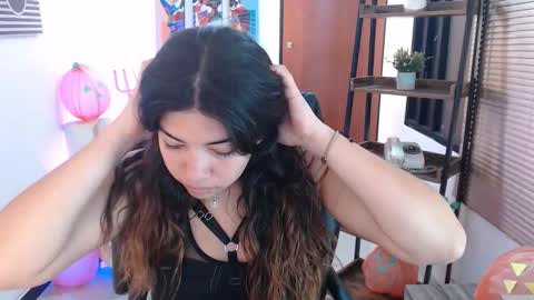 Veronica online show from October 2025 10:38:02 AM