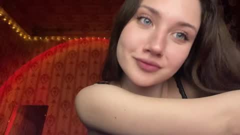 Snapshot of dangerous_softness chatting on April 2026 07:12:02 PM dangerous_softness online show from April 2026 07:12:02 PM