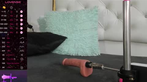 Snapshot of dani_ary chatting on January 2025 05:44:02 PM DANI online show from January 2025 05:44:02 PM