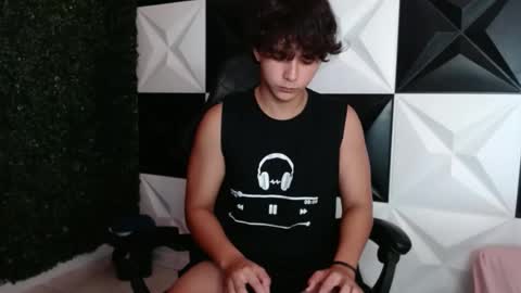 dani_cumboy online show from December 2024 02:33:02 AM