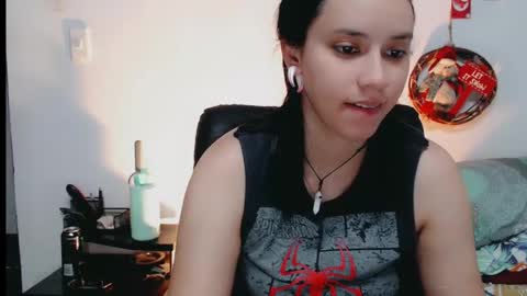 Snapshot of dani_jocelyn chatting on December 2024 10:24:02 PM dani y jocelyn online show from December 2024 10:24:02 PM