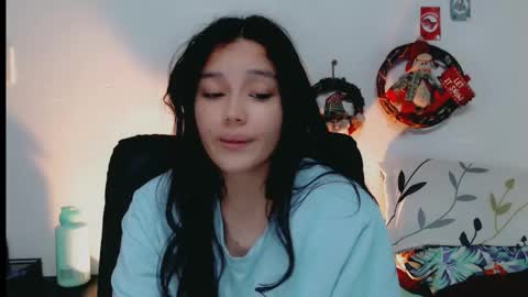 Snapshot of dani_jocelyn chatting on December 2024 09:30:01 PM dani y jocelyn online show from December 2024 09:30:01 PM