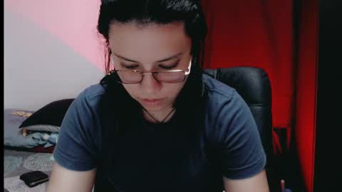 Snapshot of dani_jocelyn chatting on January 2025 07:18:01 PM dani y jocelyn online show from January 2025 07:18:01 PM