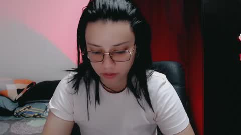 Snapshot of dani_jocelyn chatting on February 2025 06:26:02 PM dani y jocelyn online show from February 2025 06:26:02 PM