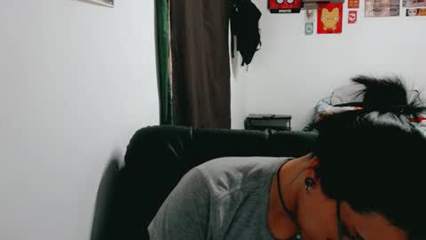 Snapshot of dani_jocelyn chatting on December 2025 07:23:02 PM dani y jocelyn online show from December 2025 07:23:02 PM