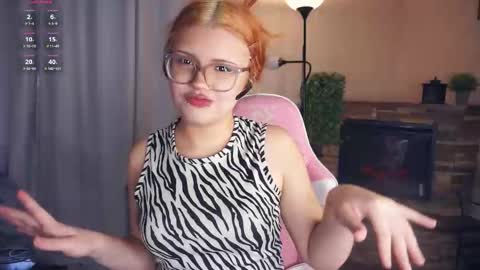 Venice online show from October 2025 05:42:02 AM