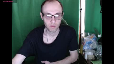 Snapshot of daniel9121 chatting on April 2026 10:40:02 AM Daniel9121 online show from April 2026 10:40:02 AM