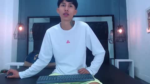 Snapshot of daniel_delux_ chatting on September 2025 11:24:02 AM Daniel Delux online show from September 2025 11:24:02 AM