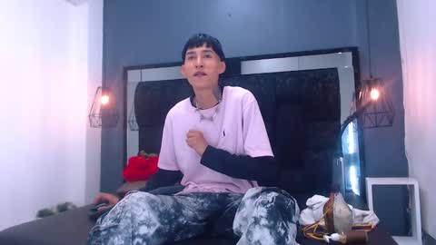 Snapshot of daniel_delux_ chatting on October 2025 01:29:02 PM Daniel Delux online show from October 2025 01:29:02 PM