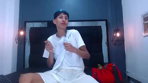 Snapshot of daniel_delux_ chatting on October 2025 11:07:02 AM Daniel Delux online show from October 2025 11:07:02 AM