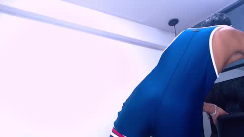 Snapshot of daniel_delux_ chatting on November 2025 02:05:02 PM Daniel Delux online show from November 2025 02:05:02 PM