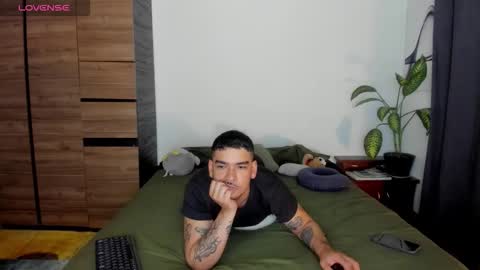 Snapshot of daniel_vianchi chatting on November 2025 08:08:02 PM Dani online show from November 2025 08:08:02 PM