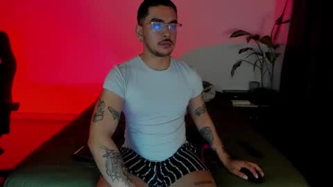 Snapshot of daniel_vianchi chatting on December 2025 01:11:01 AM Dani online show from December 2025 01:11:01 AM