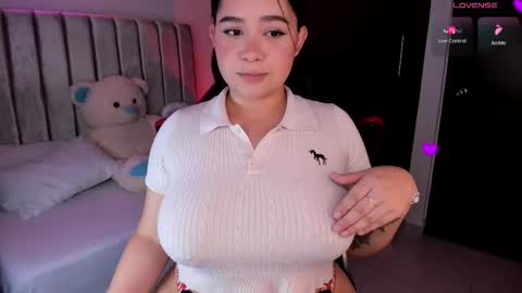 dani h0rx online show from February 2025 01:48:01 PM