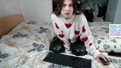 Daniela Cooper online show from March 2026 07:47:02 AM