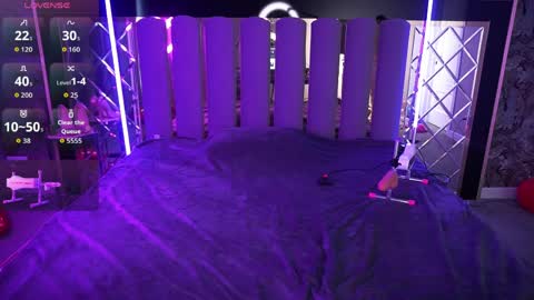 Snapshot of danielareign chatting on March 2026 01:33:01 PM danielareign online show from March 2026 01:33:01 PM