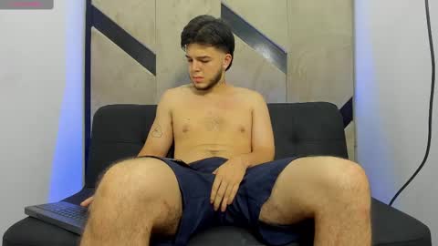 Snapshot of danielclarton chatting on March 2025 11:51:01 AM DANIEL online show from March 2025 11:51:01 AM