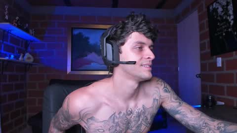 Daniele Bunny online show from November 2025 03:59:01 PM