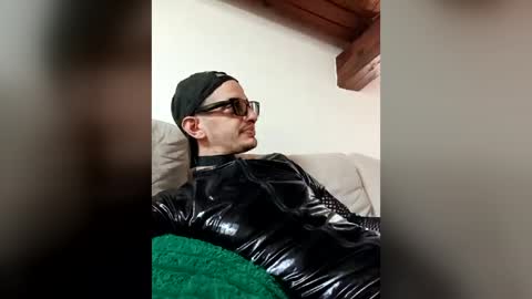 danielebb_2026 online show from July 2026 10:22:01 AM