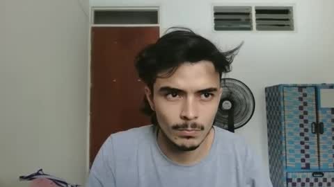 Snapshot of danielhot17 chatting on January 2025 04:10:01 PM DANIEL online show from January 2025 04:10:01 PM