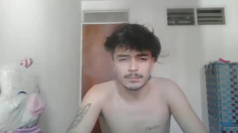 Snapshot of danielhot17 chatting on January 2025 01:11:01 PM DANIEL online show from January 2025 01:11:01 PM