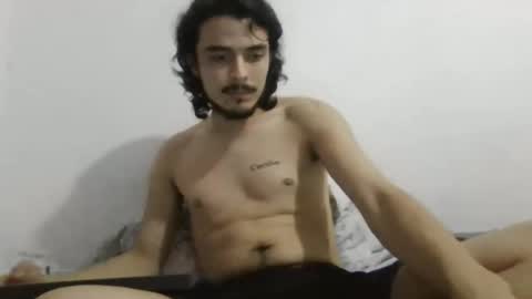 Snapshot of danielhot17 chatting on September 2025 04:47:02 AM DANIEL online show from September 2025 04:47:02 AM