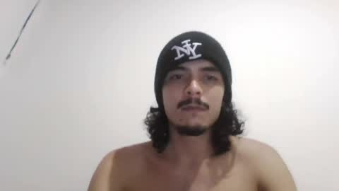 Snapshot of danielhot17 chatting on April 2026 06:19:01 AM DANIEL online show from April 2026 06:19:01 AM