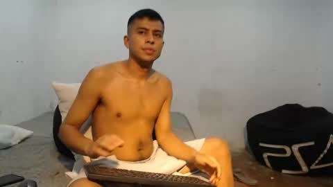 danielitopapii online show from December 2024 12:38:01 PM