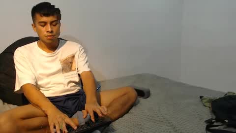 danielitopapii online show from March 2025 03:40:01 AM