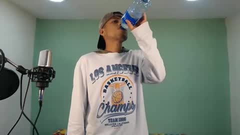 danielitopapii online show from November 2025 07:01:02 PM