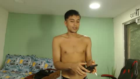 Snapshot of danielitopapii chatting on March 2026 10:53:01 PM danielitopapii online show from March 2026 10:53:01 PM