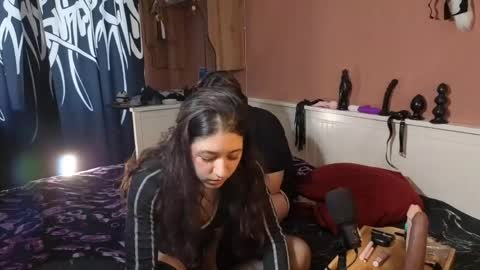 Snapshot of daniellamintzer chatting on May 2026 03:30:01 PM Sonya and Tom online show from May 2026 03:30:01 PM