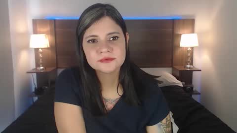 Snapshot of daniellerain chatting on November 2025 05:37:02 PM daniellerain online show from November 2025 05:37:02 PM