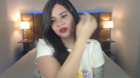 Snapshot of daniellerain chatting on November 2025 09:59:01 PM daniellerain online show from November 2025 09:59:01 PM