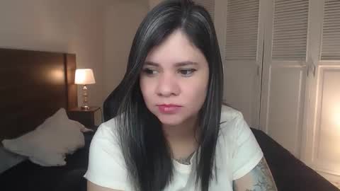 Snapshot of daniellerain chatting on March 2026 12:52:01 PM daniellerain online show from March 2026 12:52:01 PM