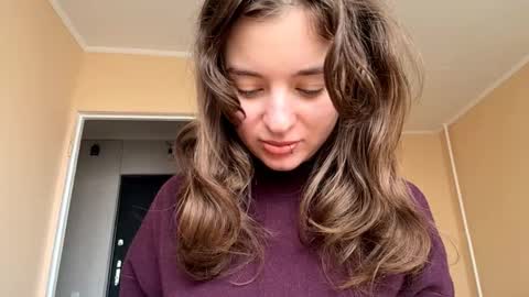 Snapshot of daniellevaulet chatting on November 2025 07:29:02 AM Mia online show from November 2025 07:29:02 AM