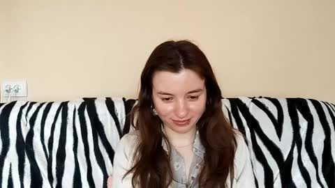 Mia online show from March 2026 08:06:01 AM