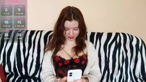 Mia online show from March 2026 07:13:02 AM