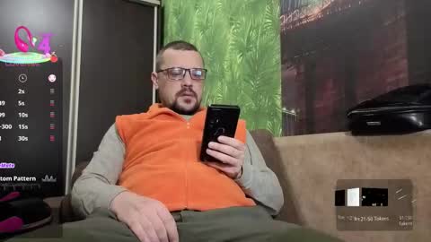 Snapshot of danielocool chatting on February 2026 07:24:01 AM DanieloCool online show from February 2026 07:24:01 AM