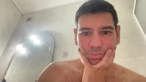 danieltalho23 online show from December 2025 10:39:02 PM