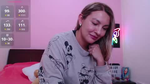 K A R O L online show from April 2026 09:59:02 PM