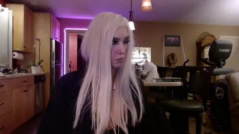 Snapshot of danikawhite69 chatting on January 2025 07:34:02 AM DanikaWhite69 online show from January 2025 07:34:02 AM