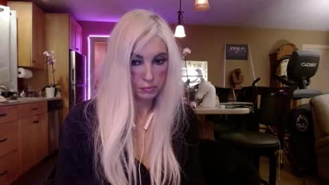 Snapshot of danikawhite69 chatting on January 2025 07:41:01 AM DanikaWhite69 online show from January 2025 07:41:01 AM