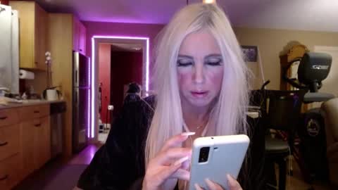 Snapshot of danikawhite69 chatting on February 2025 07:40:02 AM DanikaWhite69 online show from February 2025 07:40:02 AM