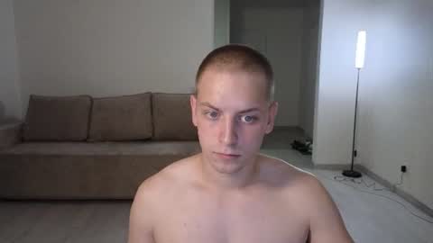 Snapshot of danila_trezzini chatting on July 2026 09:39:01 PM danila online show from July 2026 09:39:01 PM