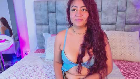Snapshot of daninianderson chatting on March 2026 02:22:01 AM daninianderson online show from March 2026 02:22:01 AM
