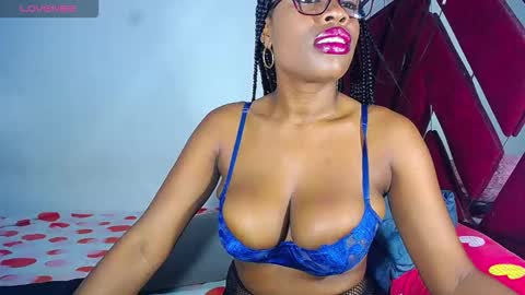 danisabrownn online show from October 2025 01:33:02 PM