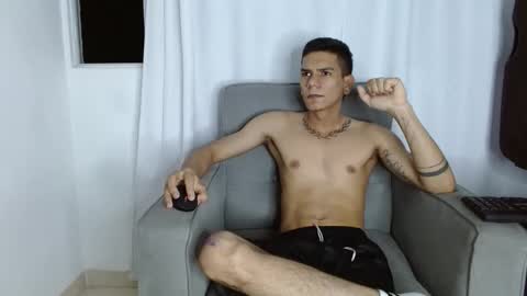 Snapshot of danisex_1 chatting on May 2026 01:54:02 AM danisex_1 online show from May 2026 01:54:02 AM