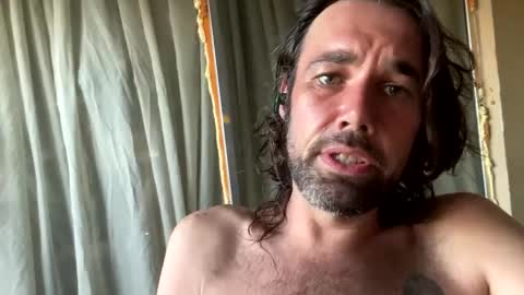 Snapshot of daniszyramaer chatting on February 2025 12:37:01 PM ZyRaMaxx online show from February 2025 12:37:01 PM